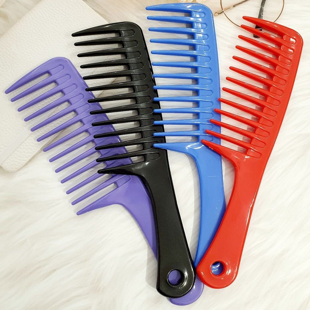 Plastic Comb